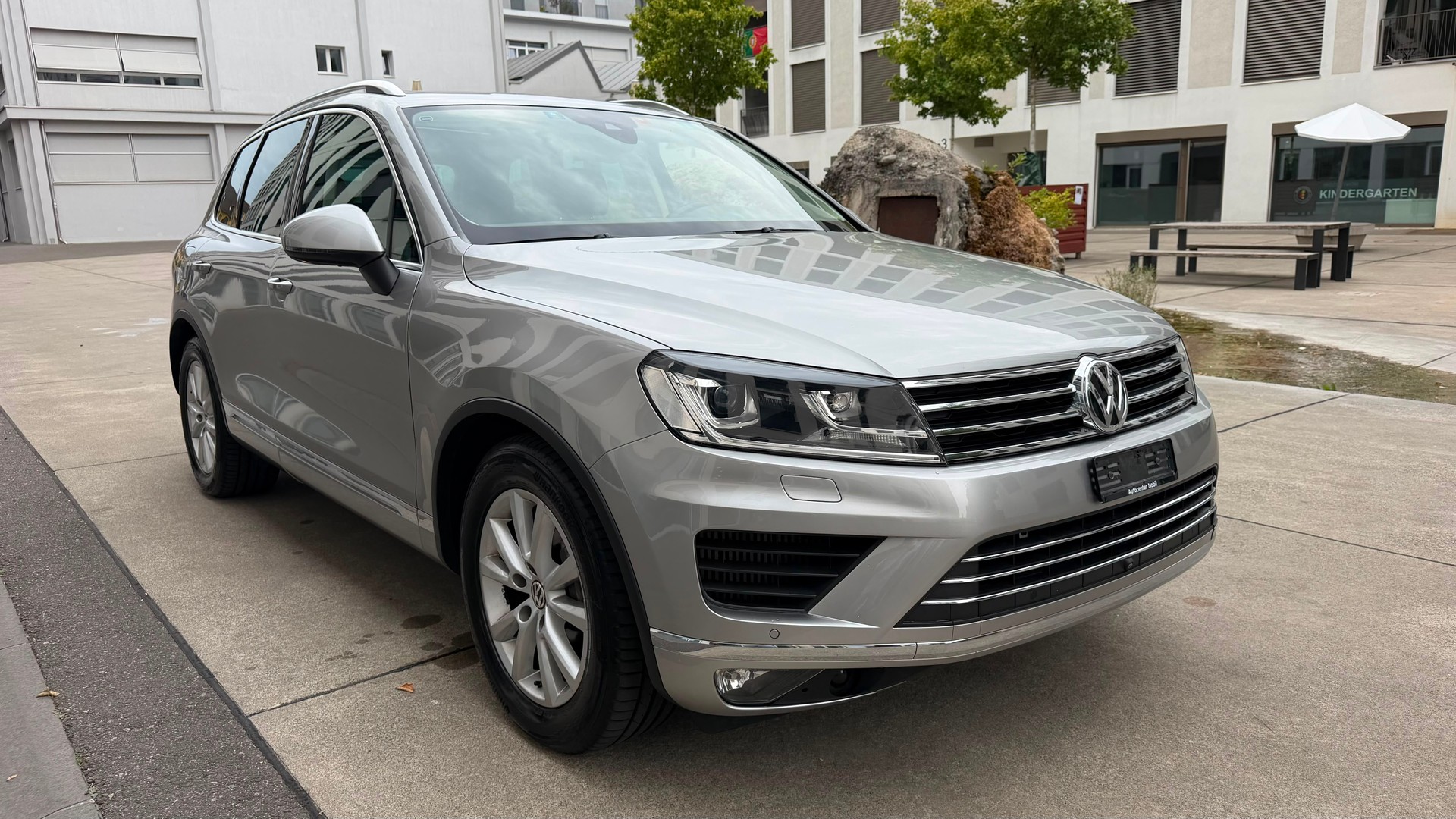 VW Touareg 3.0 TDI BlueMotion Technology Tiptronic-image-0