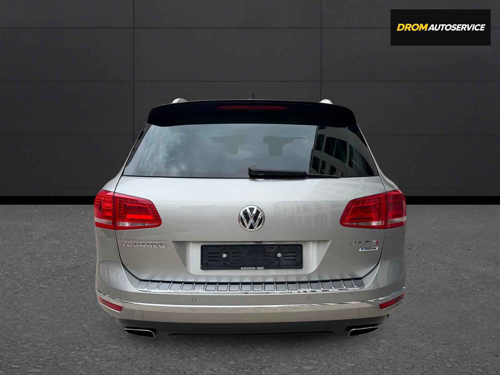 VW Touareg 3.0 TDI BlueMotion Technology Tiptronic-image-11