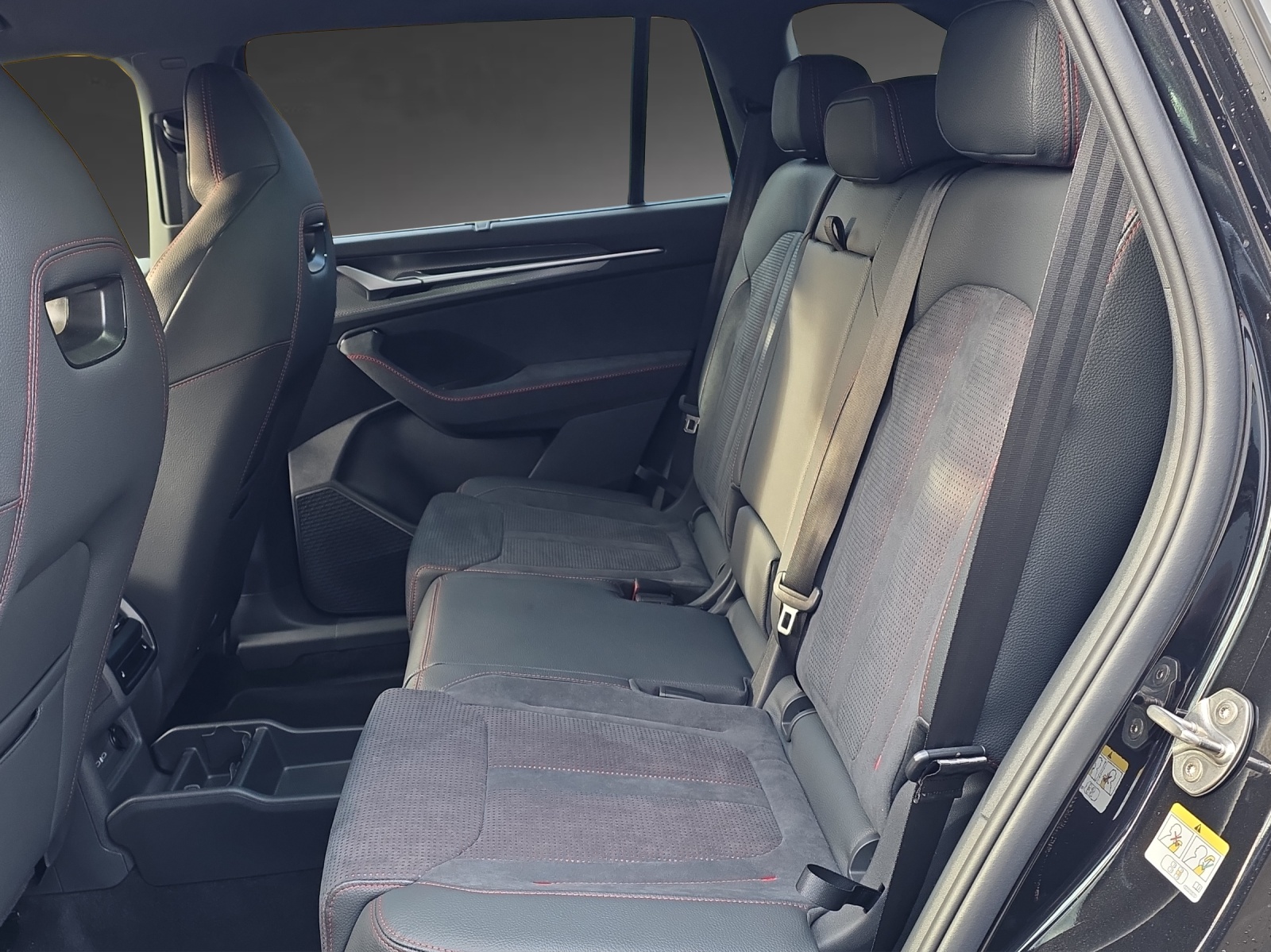 SKODA Kodiaq 2.0 TSI RS 4x4-image-6