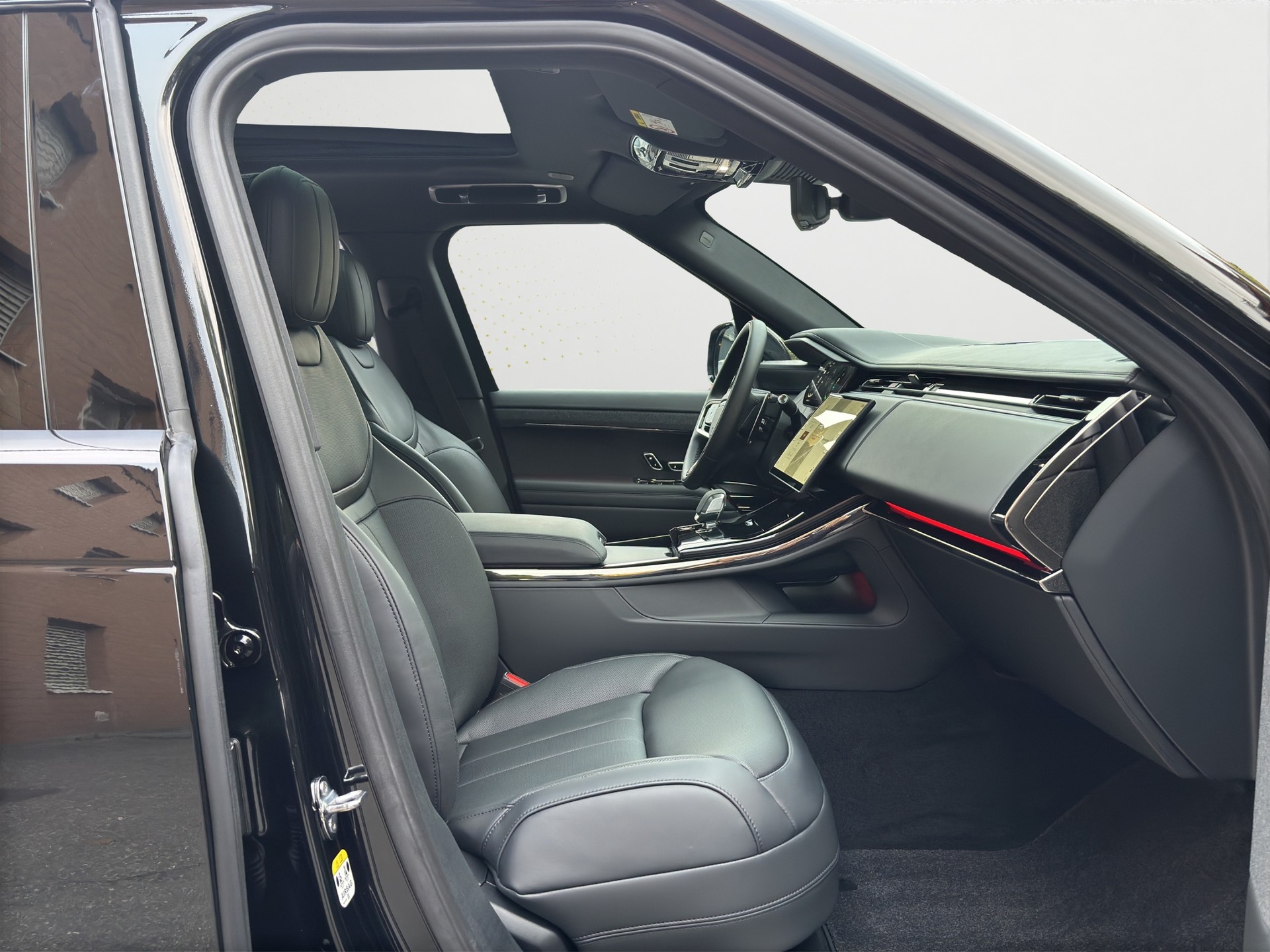 LAND ROVER RR Sport P460e Dynamic HSE Black Pack 4x4 5 Jahre Werksgarantie-image-12