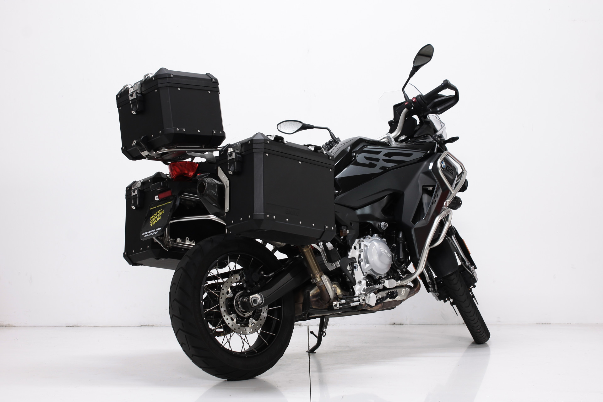 BMW F 850 GS Adventure Triple Black-showroom-element-2
