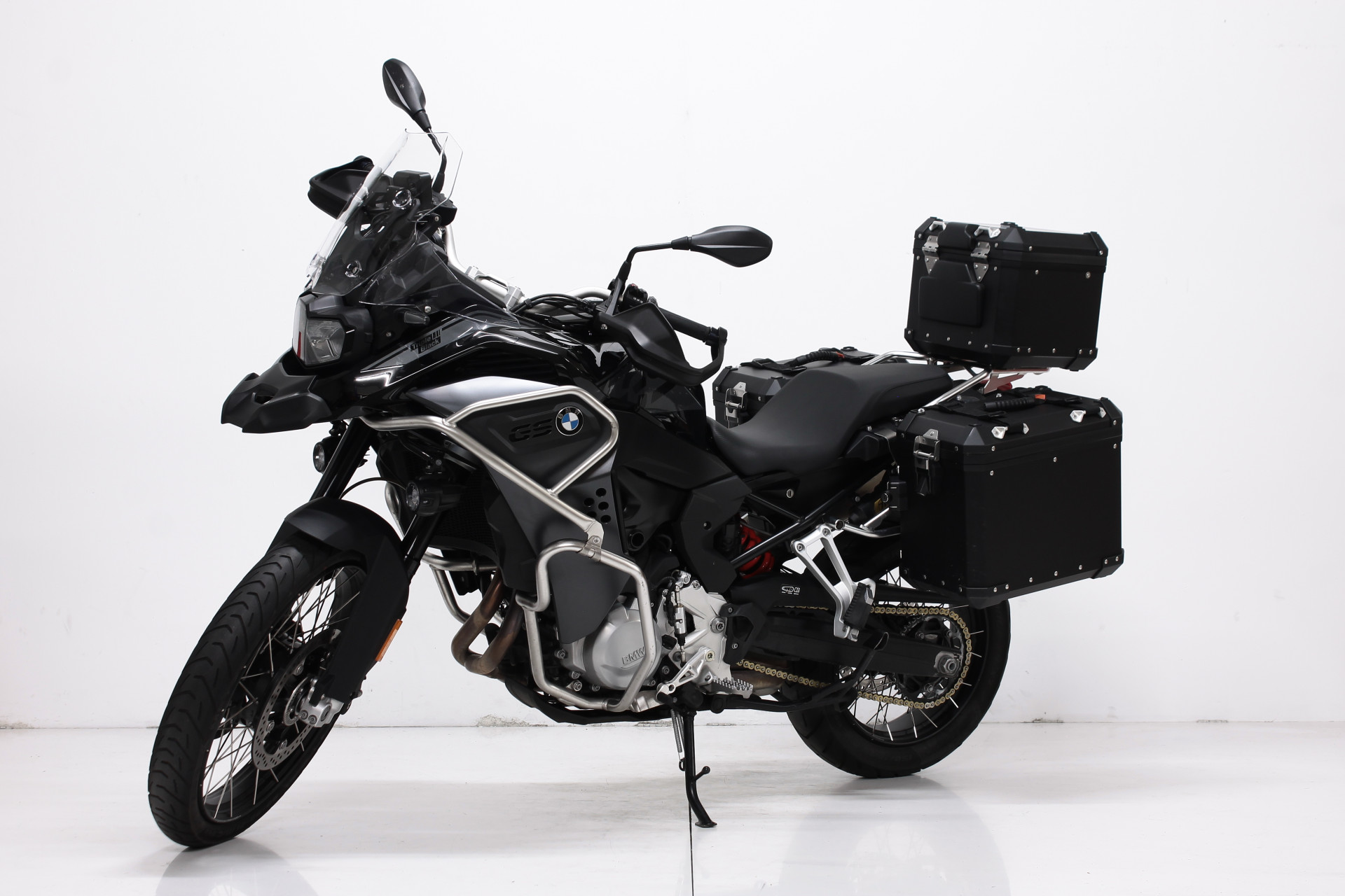 BMW F 850 GS Adventure Triple Black-showroom-element-3