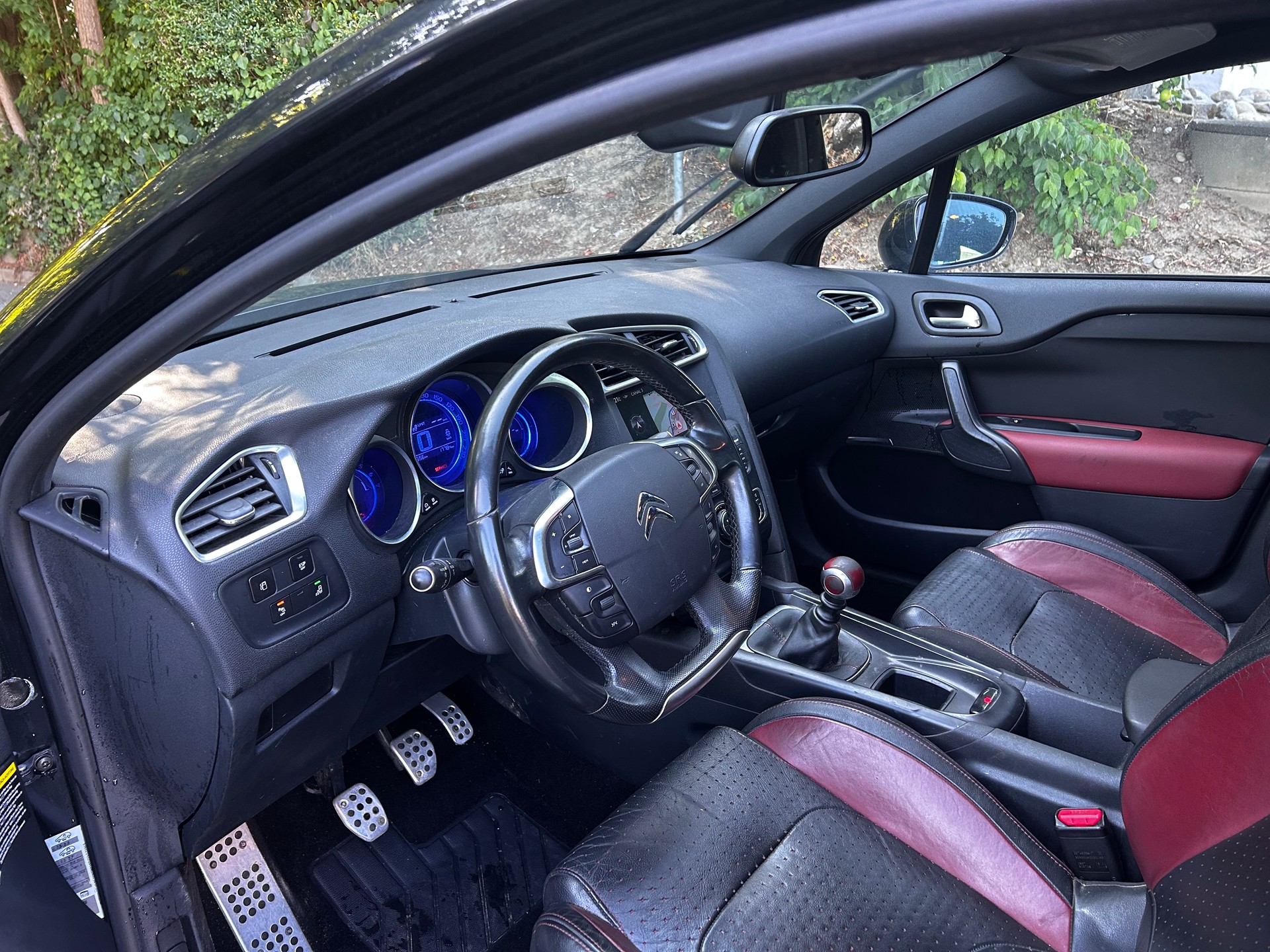 DS AUTOMOBILES DS4 1.6 THP Sport Chic-image-10