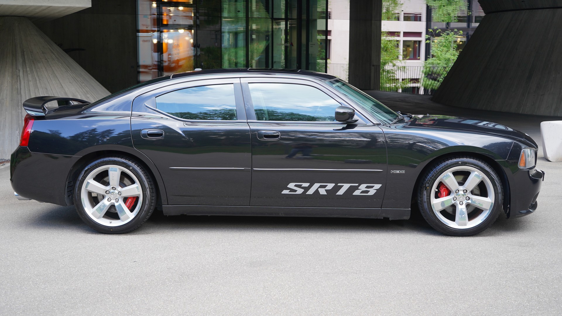 DODGE SRT8 HEMI-image-3
