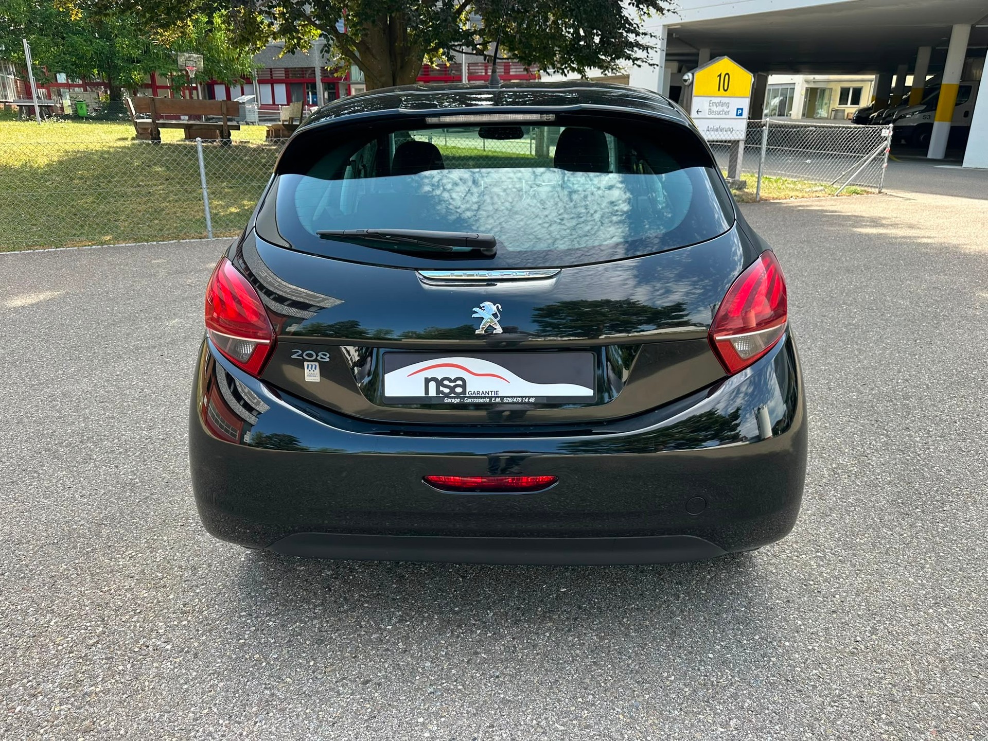 PEUGEOT 208 1.2 e-VTI Active EGS5-image-4
