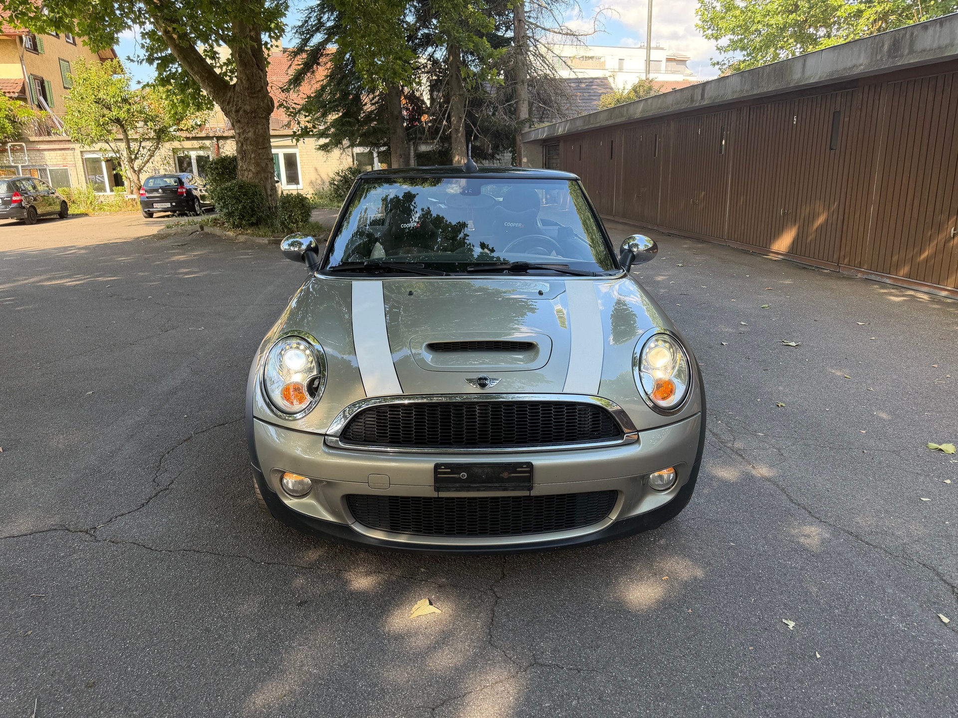 MINI Cooper S Cabriolet-image-0