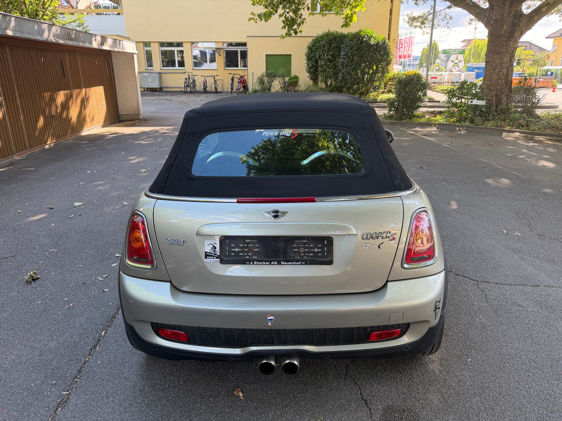 MINI Cooper S Cabriolet-image-11
