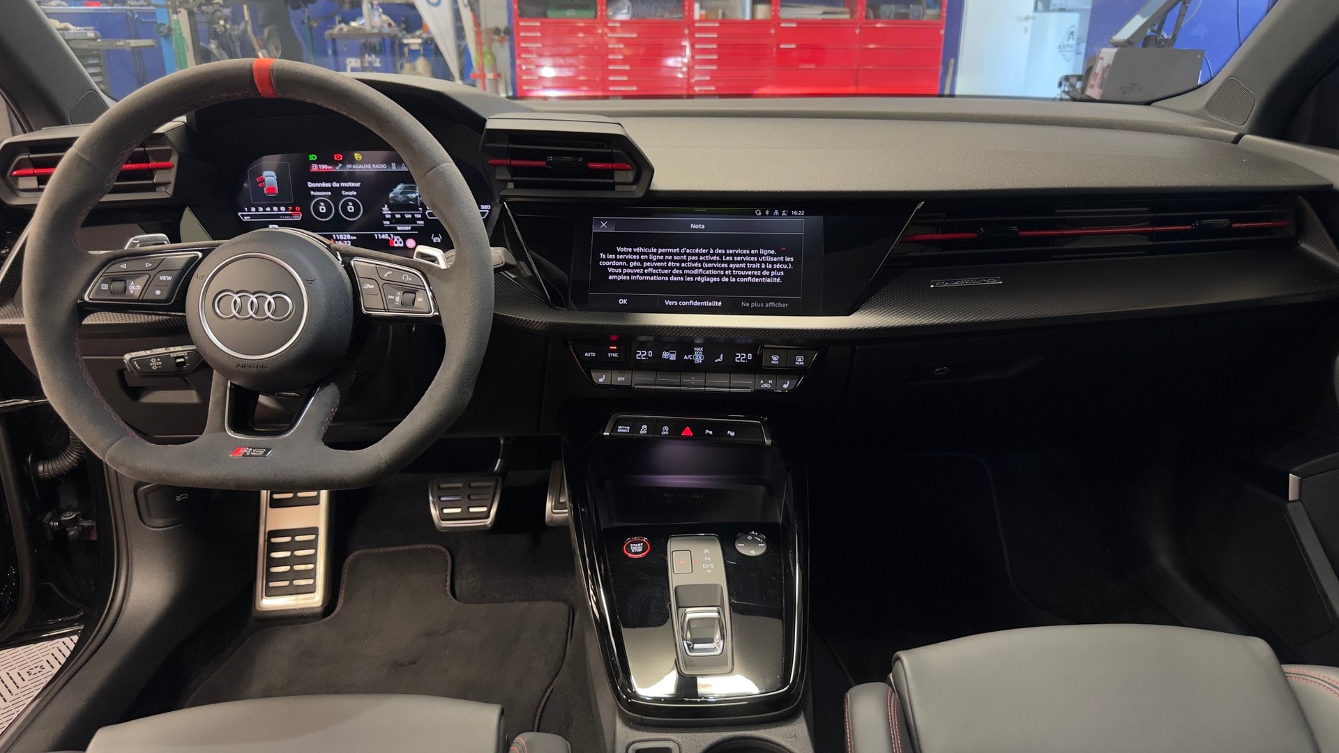 AUDI RS3 Sportback 2.5 TSI quattro S-tronic-image-6