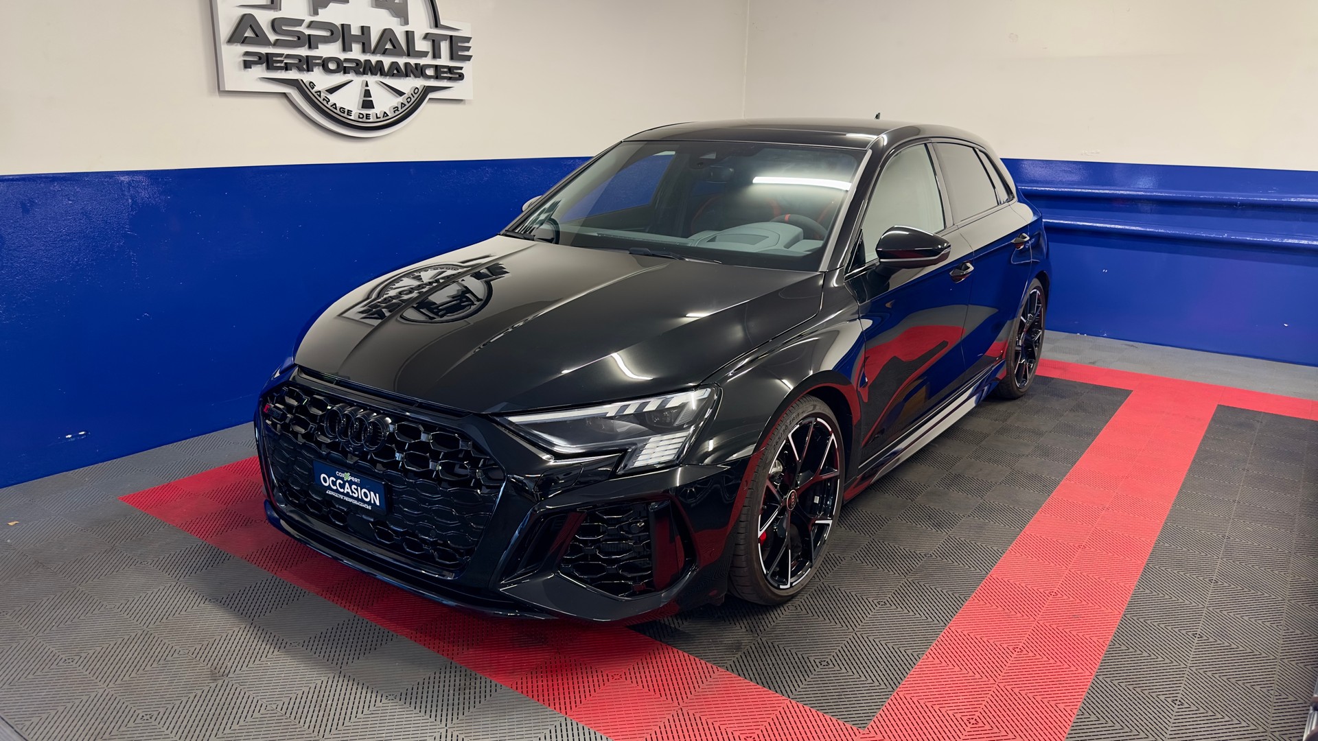 AUDI RS3 Sportback 2.5 TSI quattro S-tronic-image-0