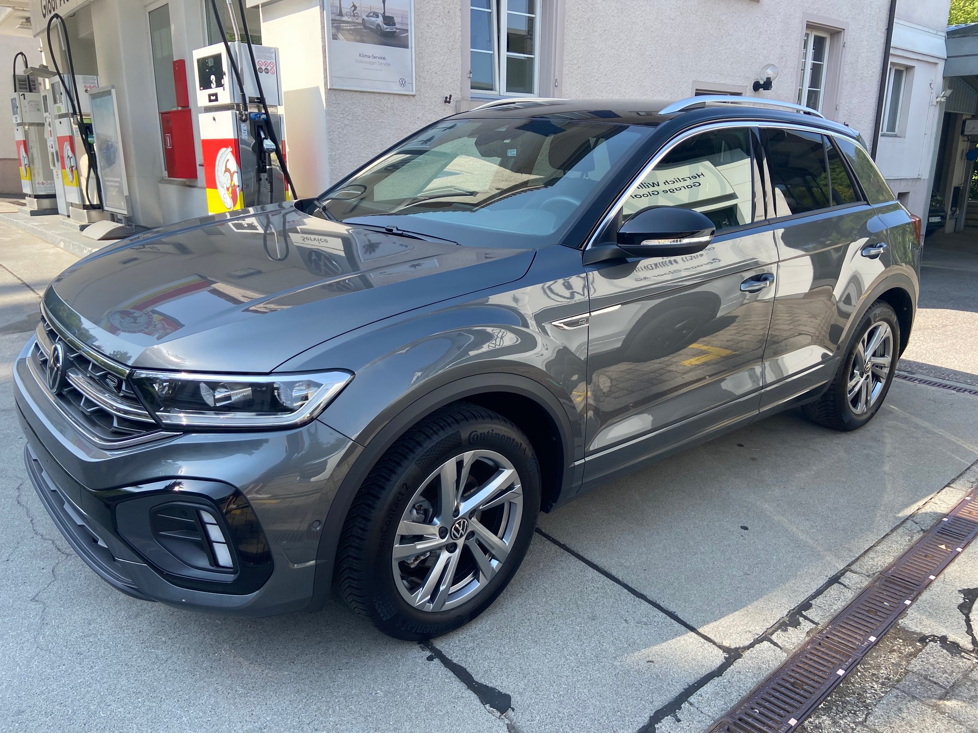 VW T-Roc 1.5 TSI EVO R-Line DSG-image-2