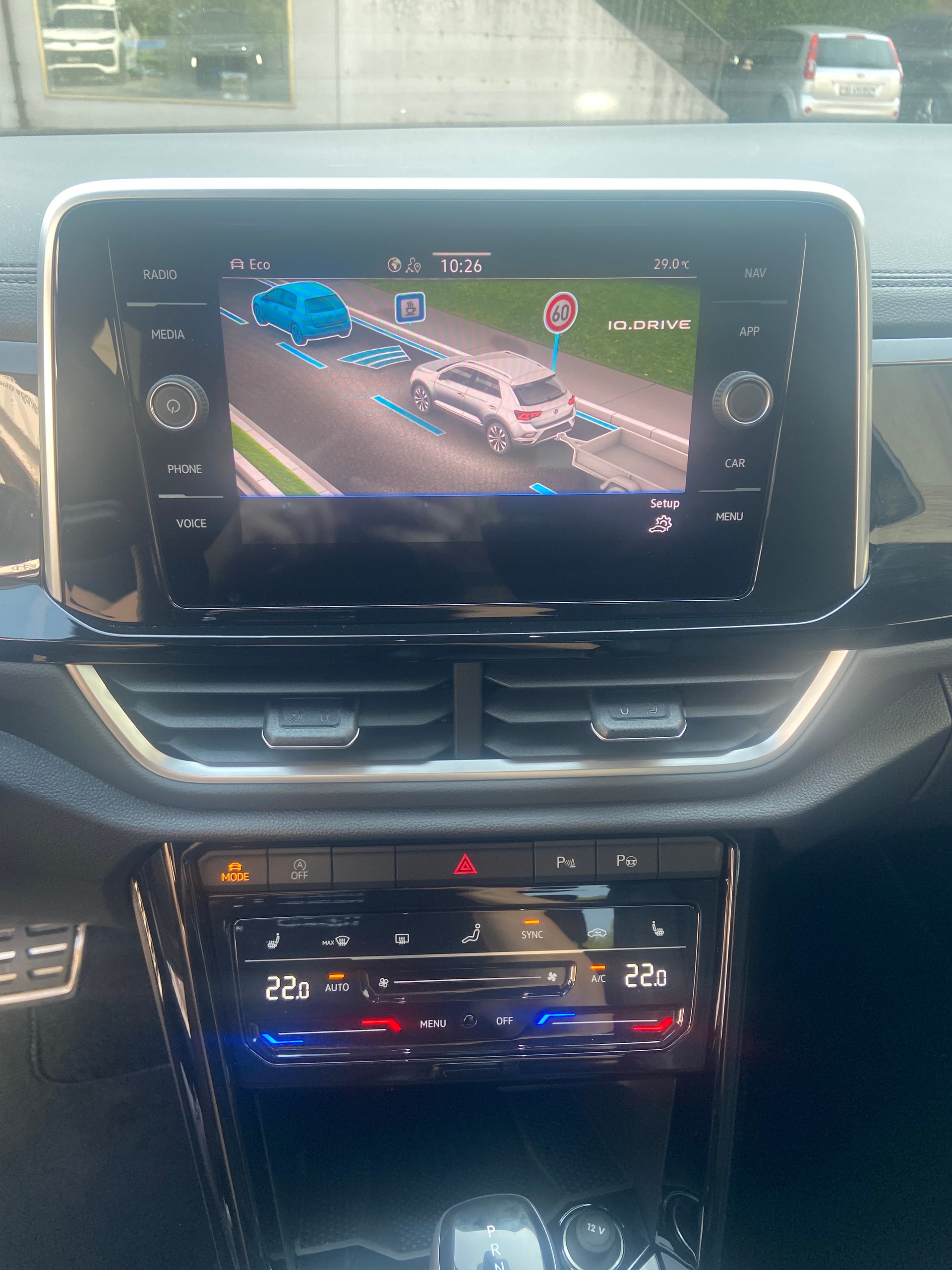 VW T-Roc 1.5 TSI EVO R-Line DSG-image-12