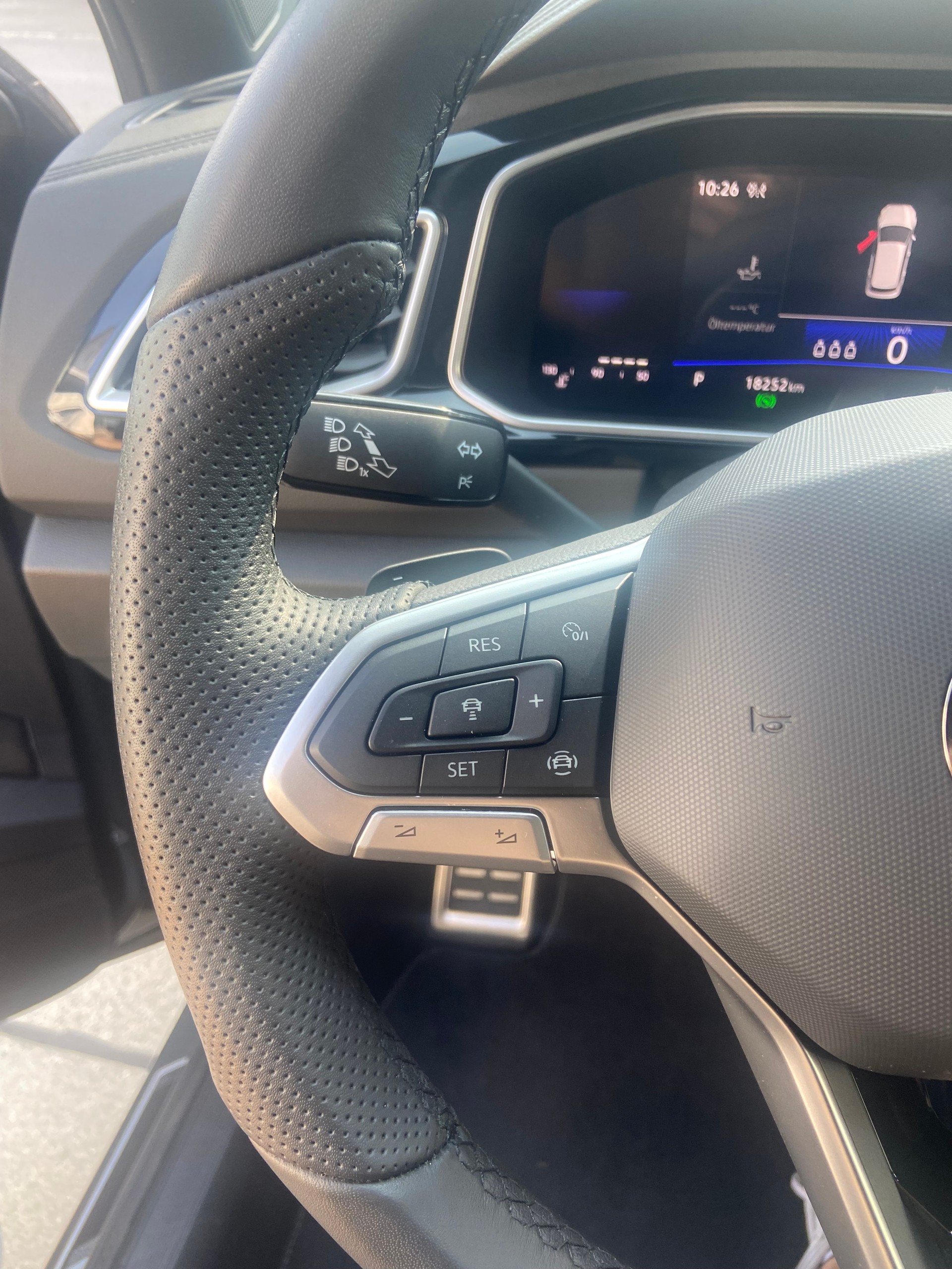 VW T-Roc 1.5 TSI EVO R-Line DSG-image-14