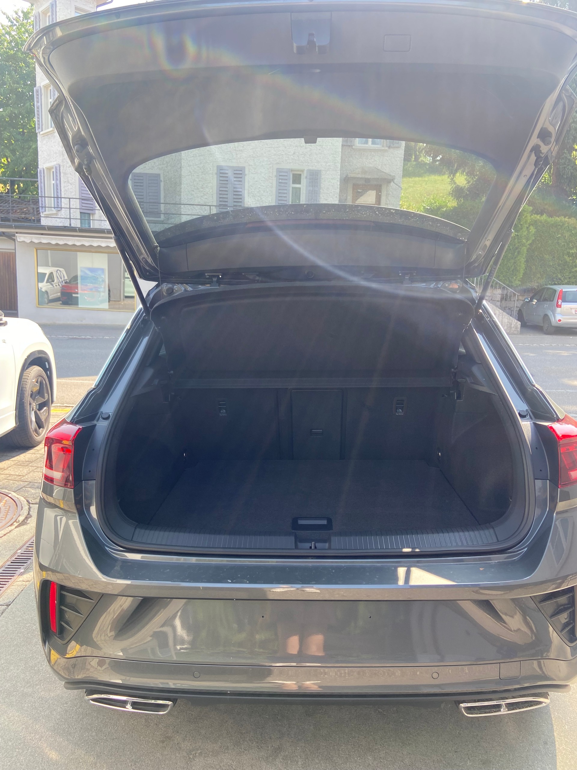 VW T-Roc 1.5 TSI EVO R-Line DSG-image-5