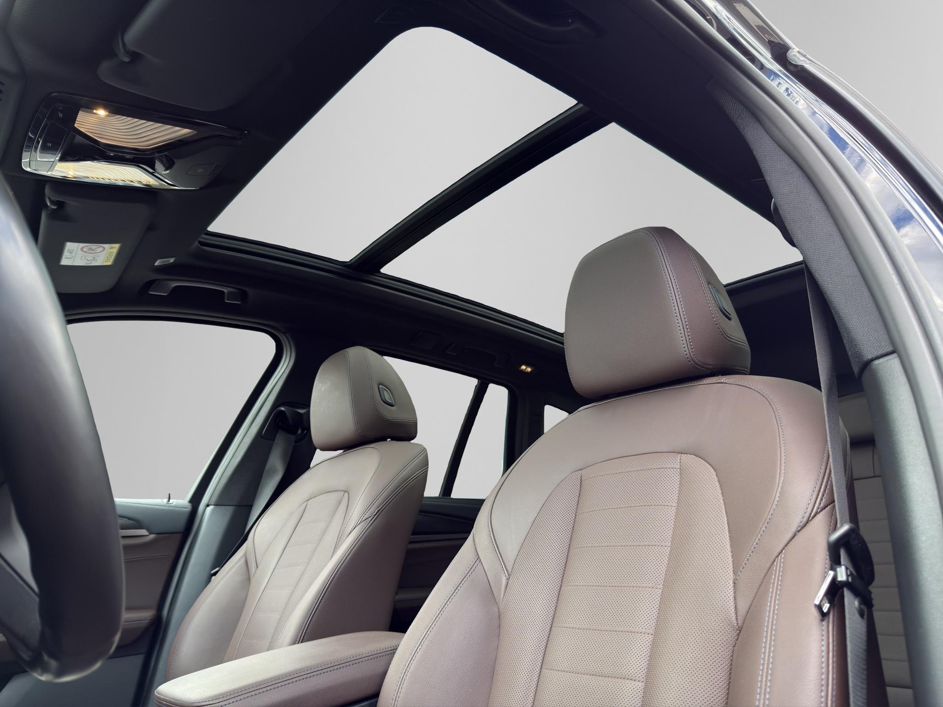 BMW X3 M40d-image-10