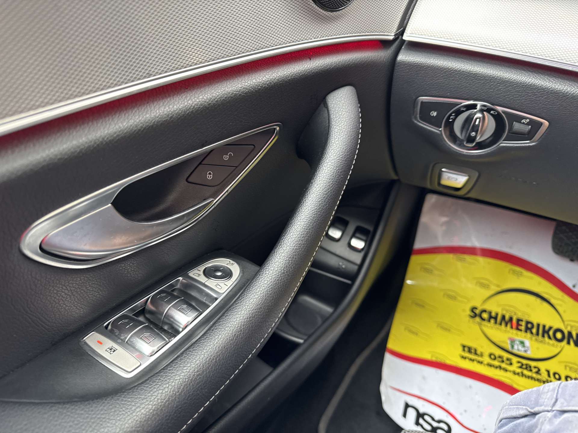 MERCEDES-BENZ E 200 d Avantgarde 9G-Tronic-image-15