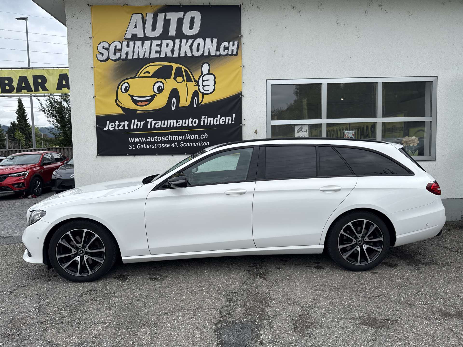 MERCEDES-BENZ E 200 d Avantgarde 9G-Tronic-image-4