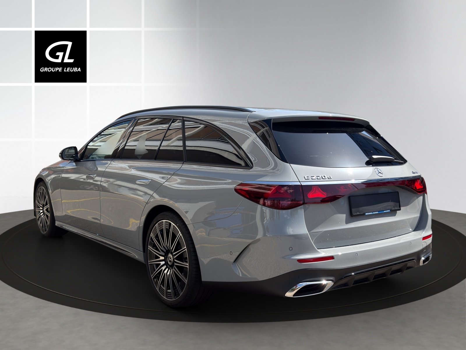 MERCEDES-BENZ E 220 d T 4Matic 9G-Tronic-image-1