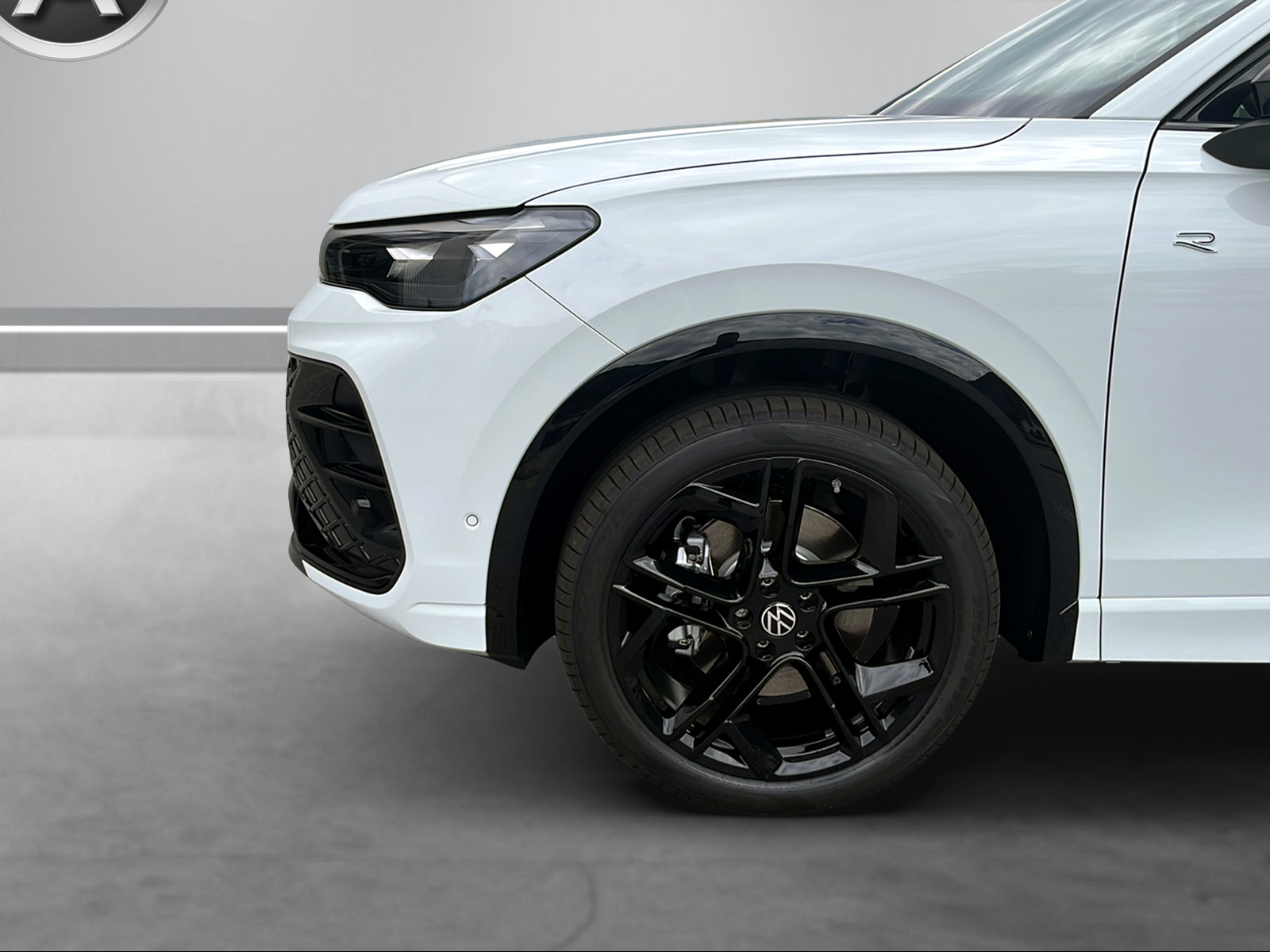 VW Tiguan 2.0 TSI DSG R-Line United 4Motion-image-9