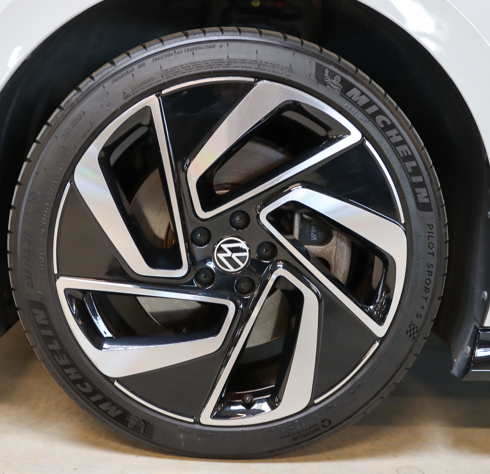 VW ID.7 Pro 77 kWh Pro-image-8