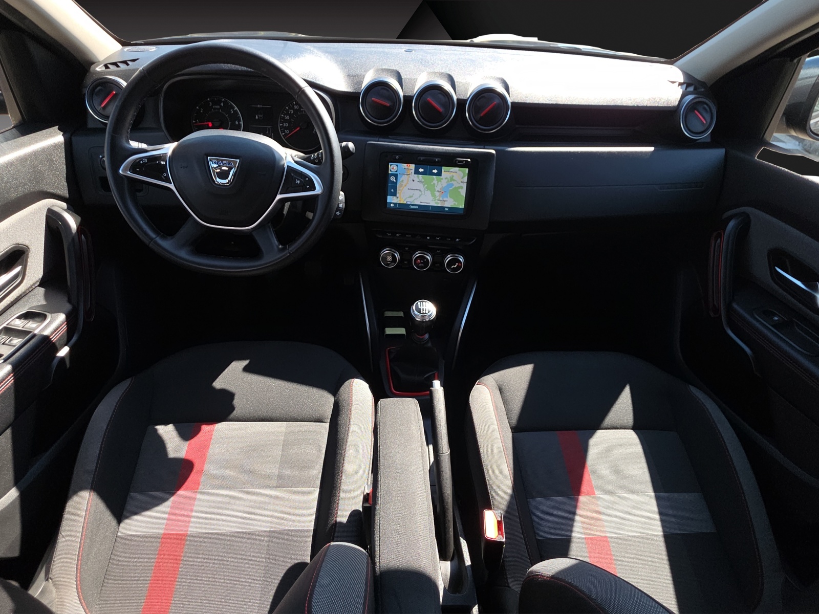 DACIA Duster TCe 150 Ultimate 4x4-image-9