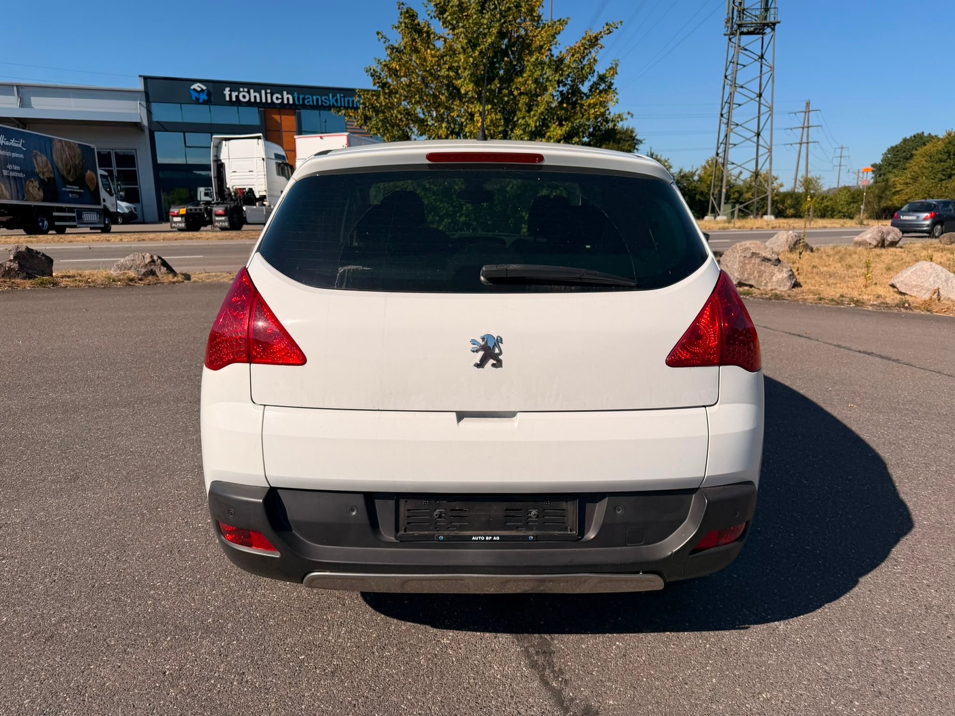PEUGEOT 3008 1.6 16V T Platinum Tiptronic-image-9