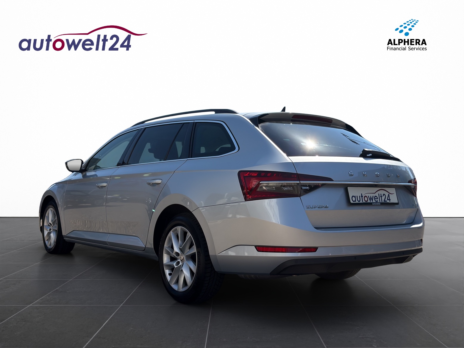 SKODA Superb Combi 2.0 TDi Ambition 4x4 DSG-image-6
