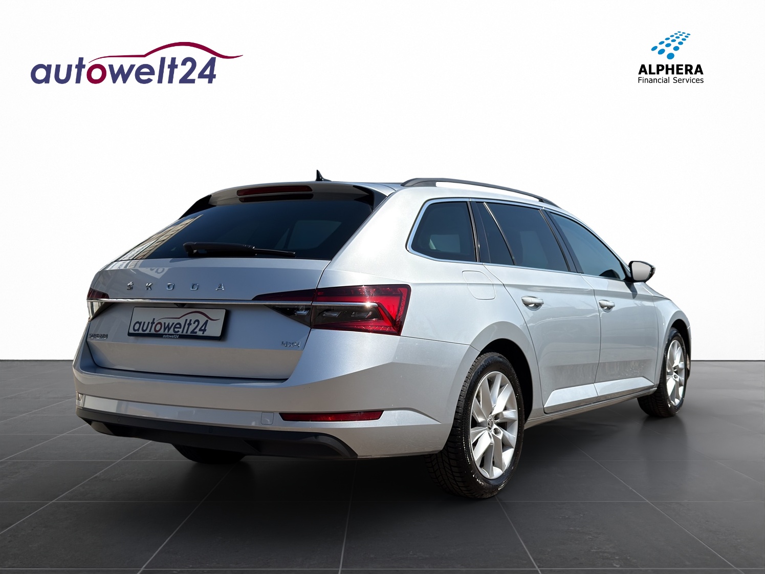 SKODA Superb Combi 2.0 TDi Ambition 4x4 DSG-image-4