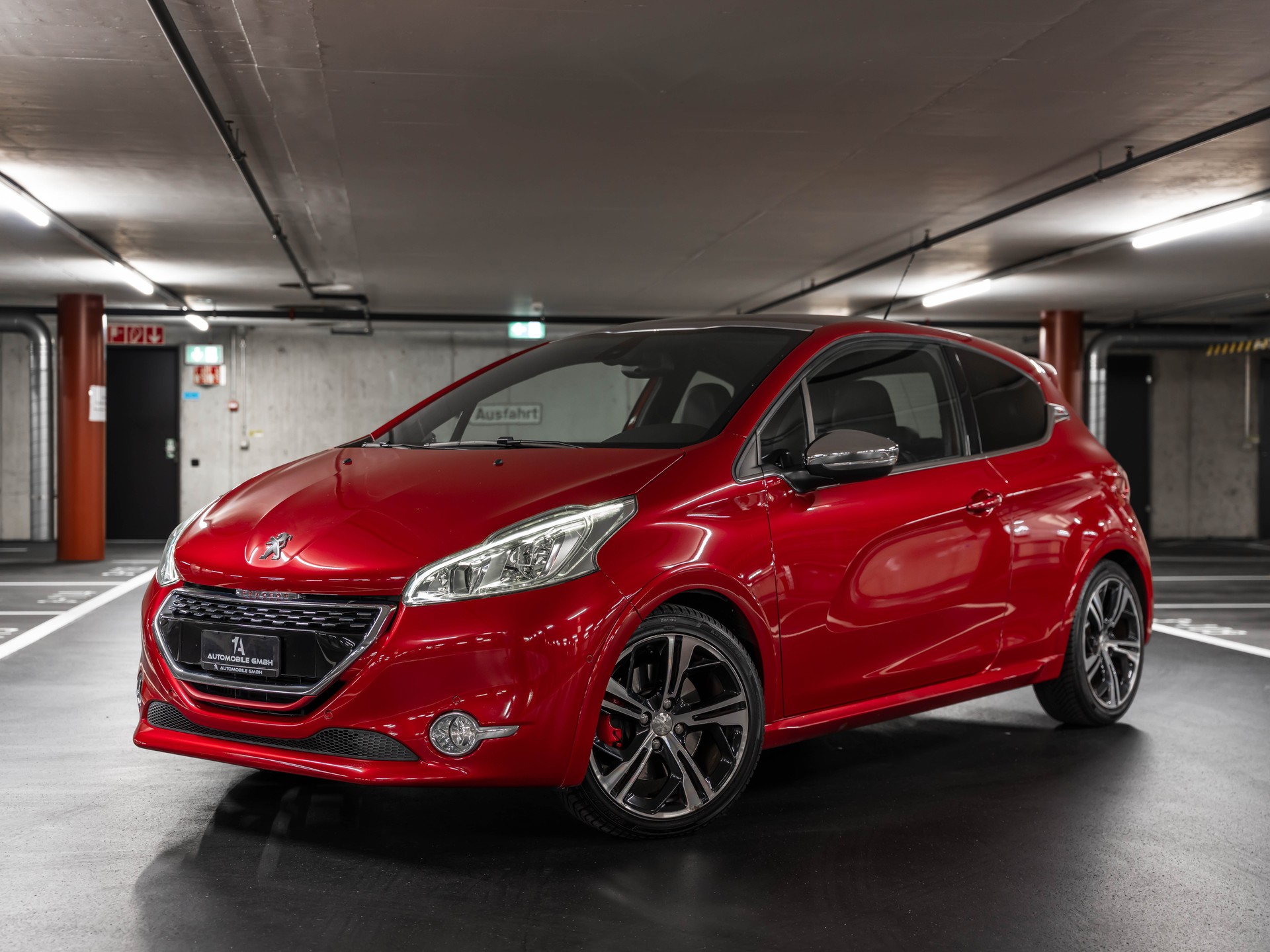 PEUGEOT 208 1.6 Turbo GTi-image-0