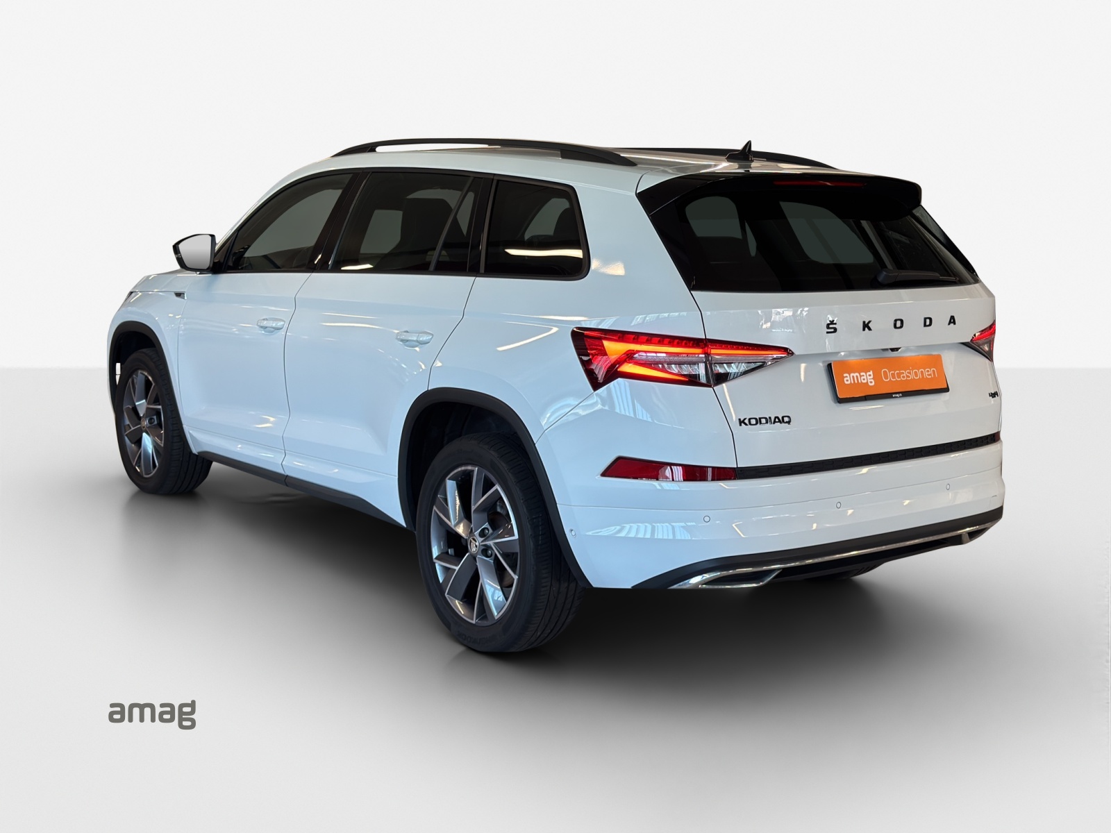 SKODA Kodiaq 2.0 TDI CR SportLine 4x4 DSG-image-2