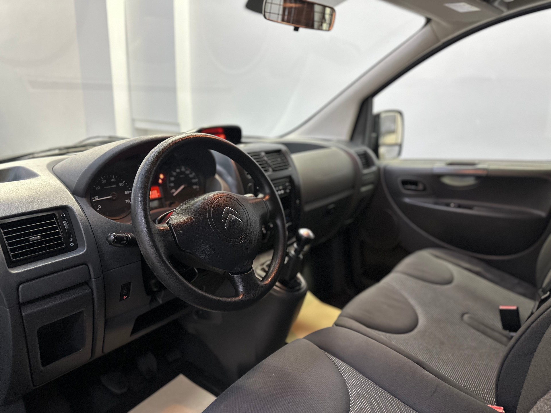 CITROEN Jumpy 2.0 HDi L2H1 Exclusive-image-6