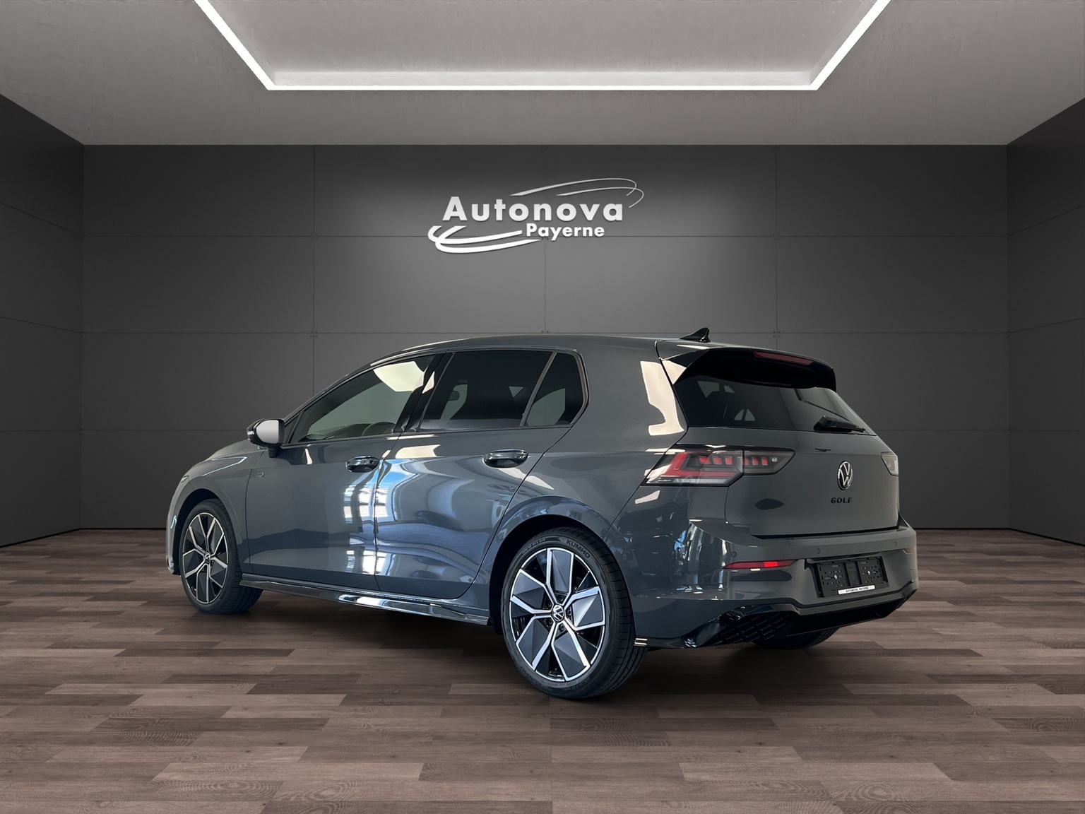 VW Golf 1.5 e TSI mHEV R-Line DSG-image-3