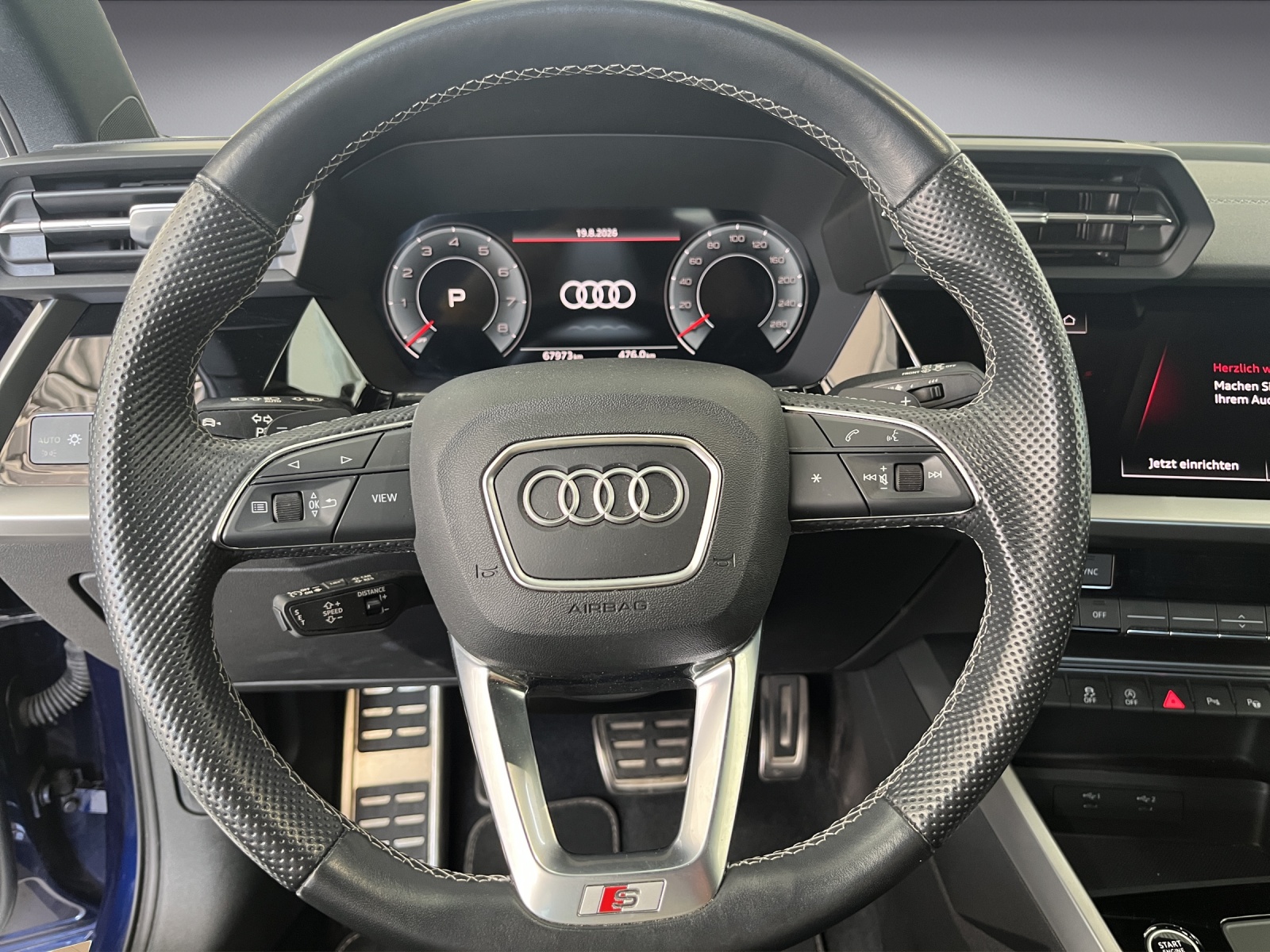 AUDI A3 Sportback 2.0 40 TFSI S Line quattro S-Tronic-image-15