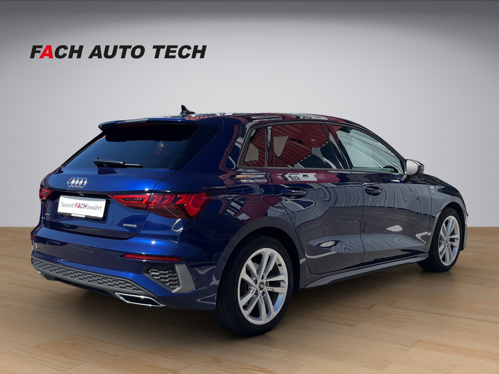 AUDI A3 Sportback 2.0 40 TFSI S Line quattro S-Tronic-image-5