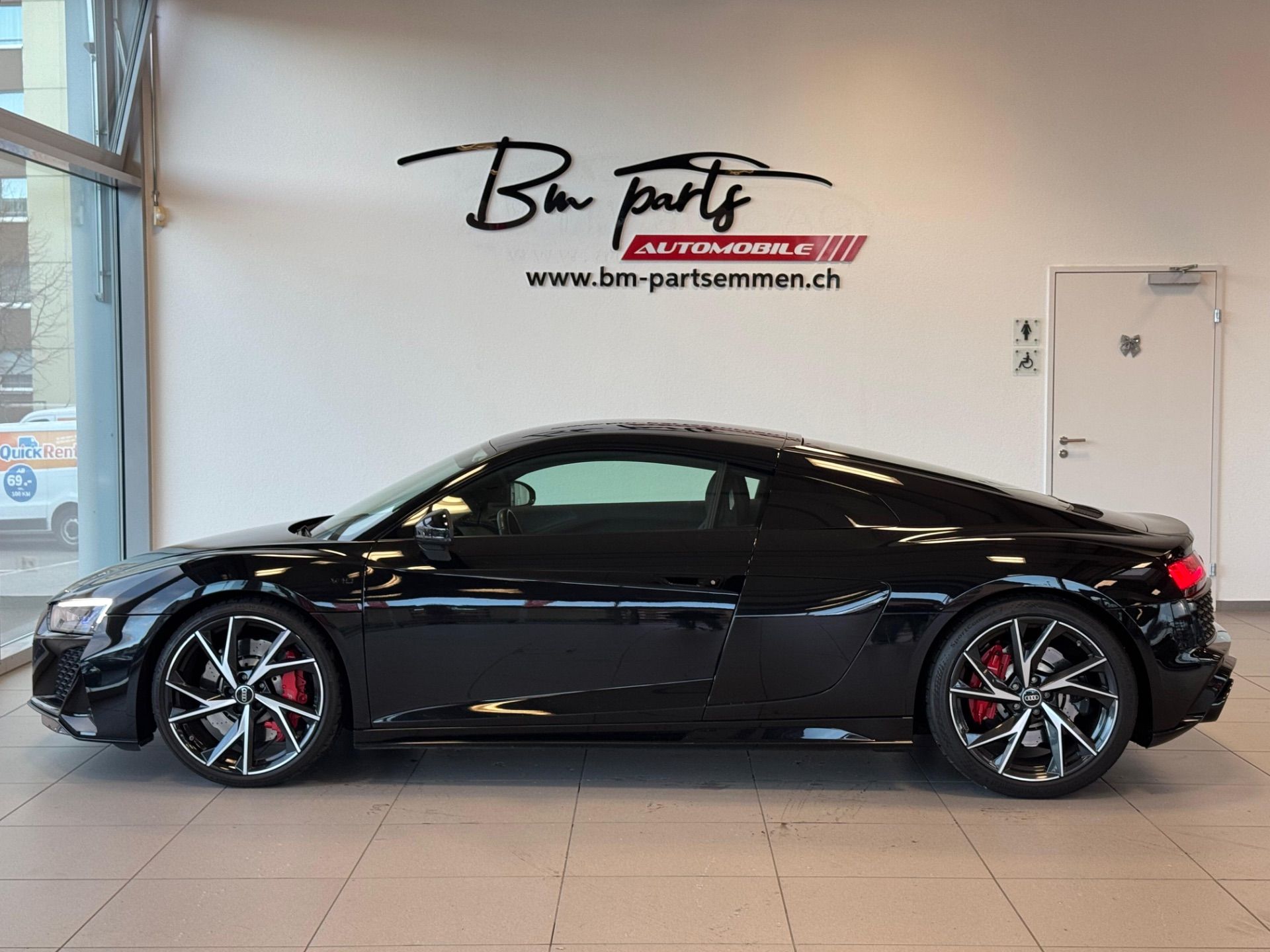 AUDI R8 Coupé RWD S-Tronic-image-1