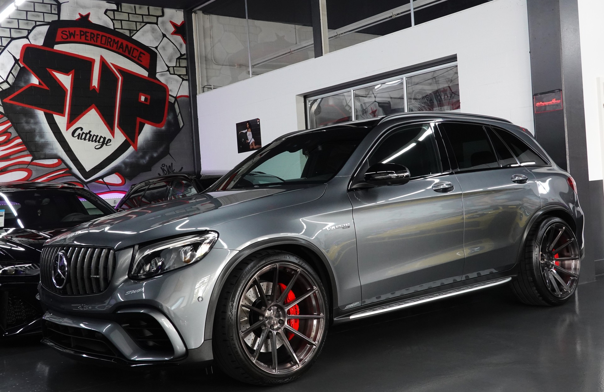 MERCEDES-BENZ GLC 63 S AMG EDITION 1 4-MATIC+9G-TRONIC DESIGNO FULL ON TOP 22"-image-0