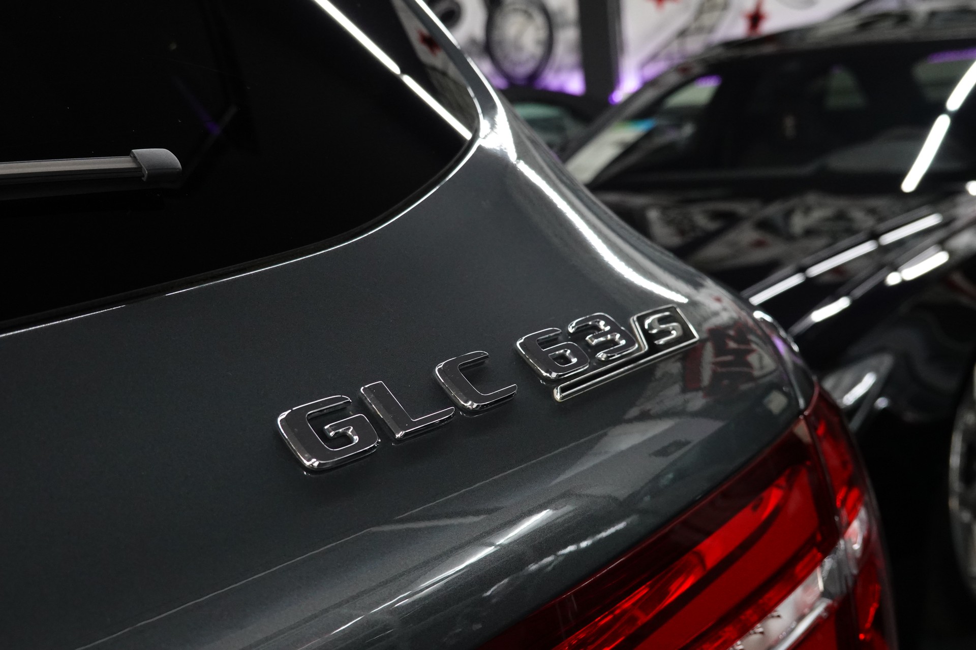 MERCEDES-BENZ GLC 63 S AMG EDITION 1 4-MATIC+9G-TRONIC DESIGNO FULL ON TOP 22"-image-19