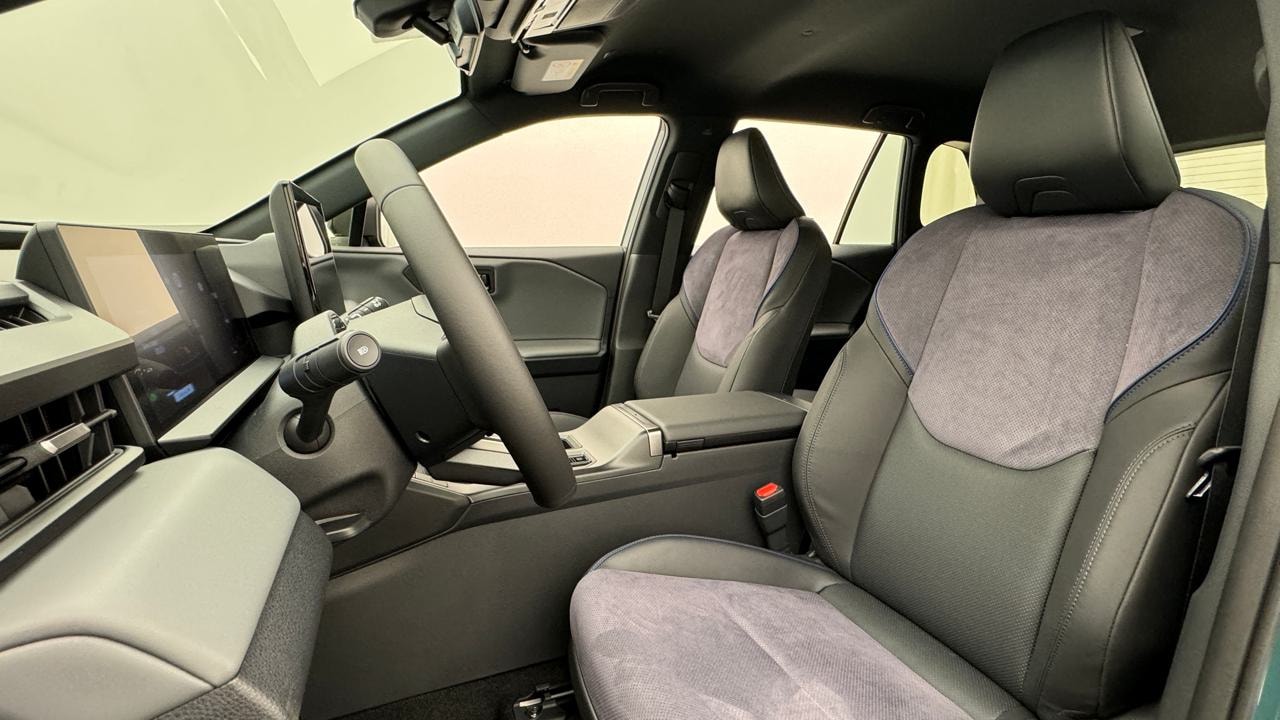 TOYOTA RAV-4 2.5 HSD Style e-CVT AWD-image-4