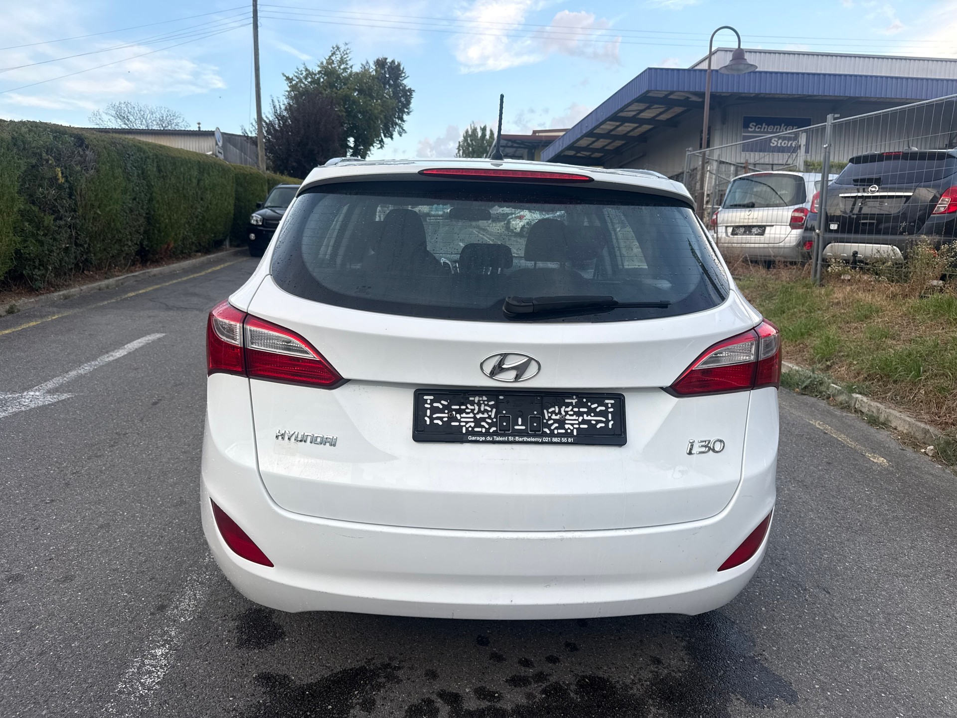 HYUNDAI i30 Wagon 1.6 CRDi Vertex-image-5