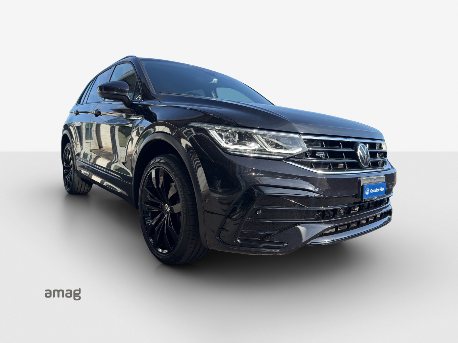 VW Tiguan 2.0TSI R-Line 4Motion DSG-image-5
