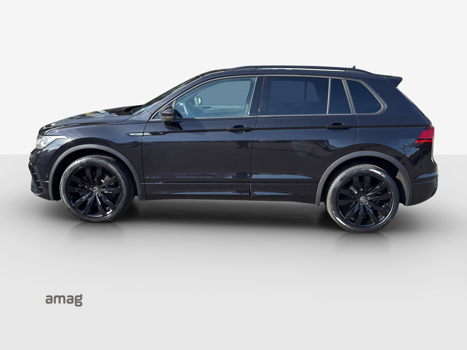 VW Tiguan 2.0TSI R-Line 4Motion DSG-image-1