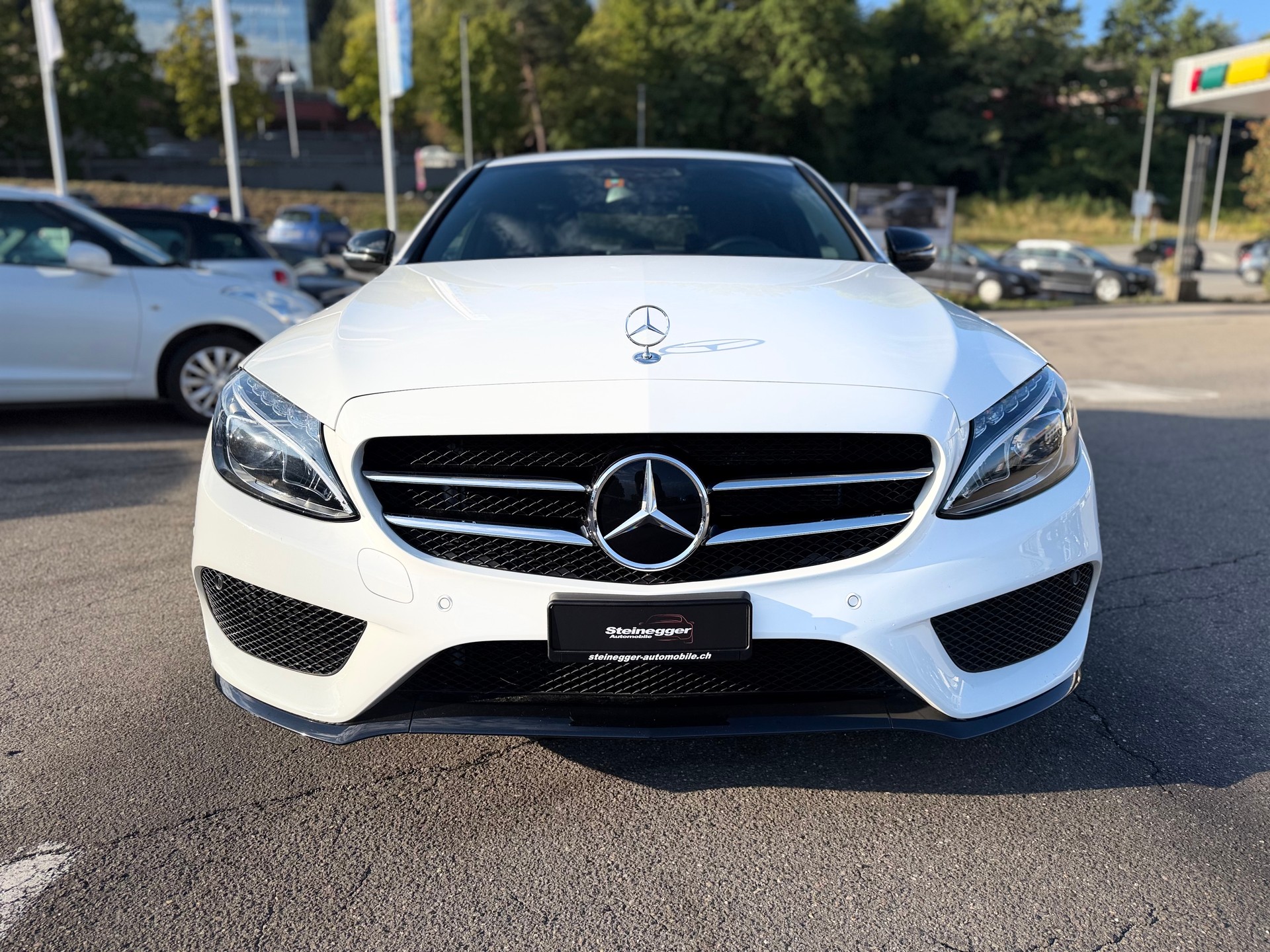 MERCEDES-BENZ C 200 AMG Line 4Matic 9G-Tronic-image-3