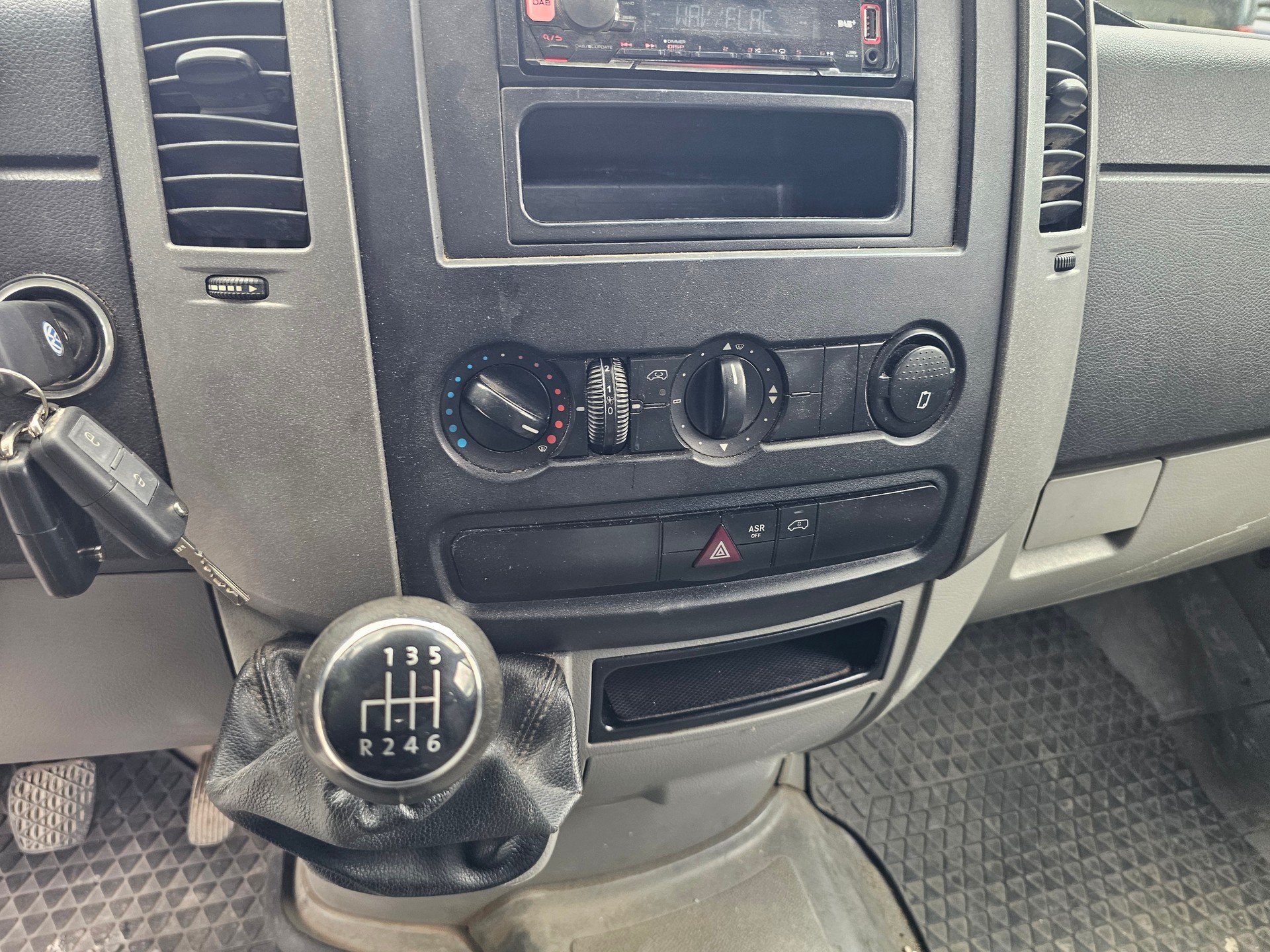 VW Crafter 35 2.0 BiTDI CR-image-10