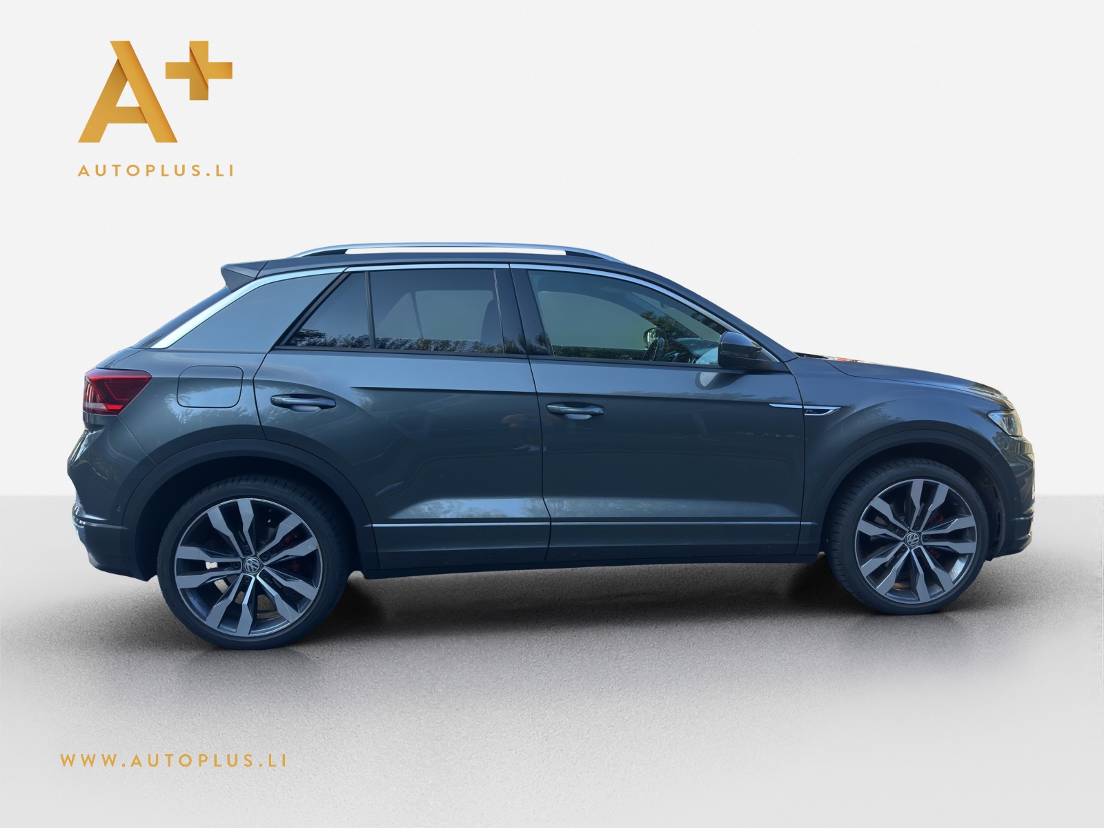 VW W T-Roc 2.0 TSI R-Line Sport DSG 4Motion-image-4