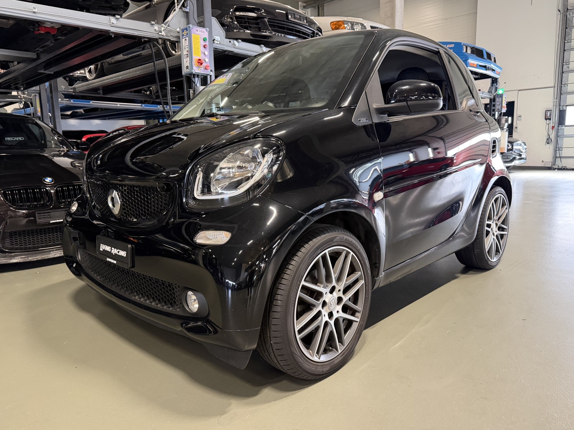 SMART fortwo prime twinmatic *Brabus style*-image-1