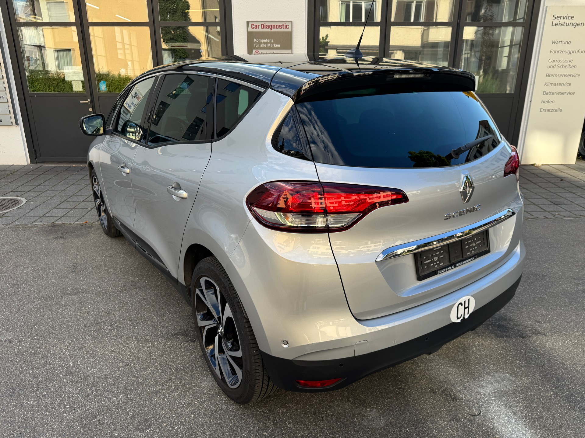 RENAULT Scénic 1.3 16V Turbo Intens EDC-image-7