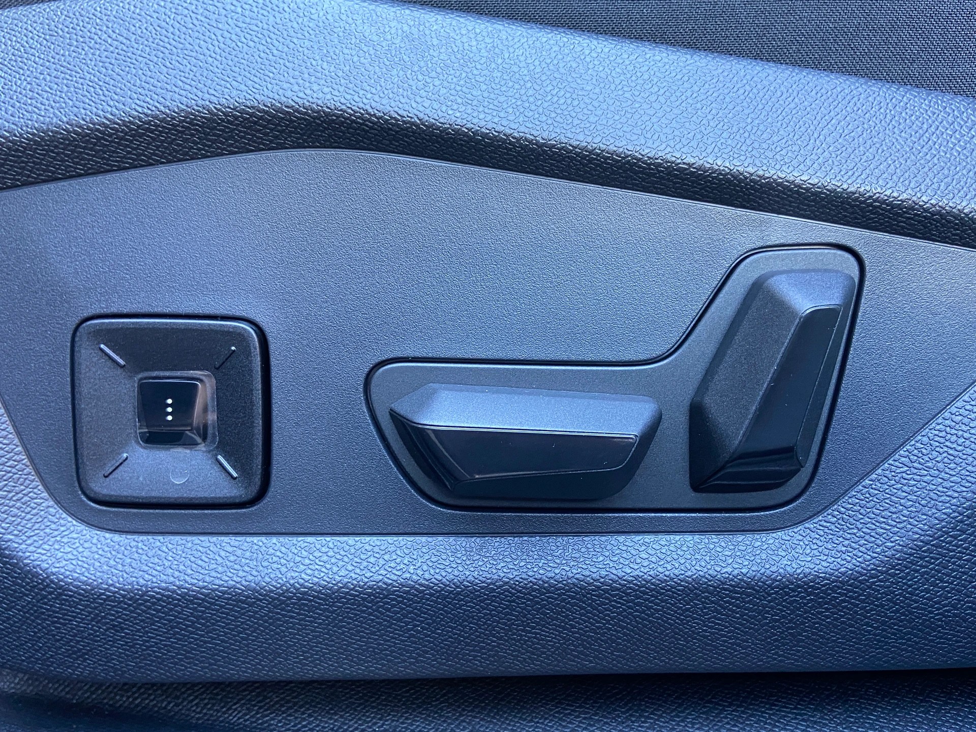 JEEP Compass 1.6 T PHEV Summit Premium Sky-image-8