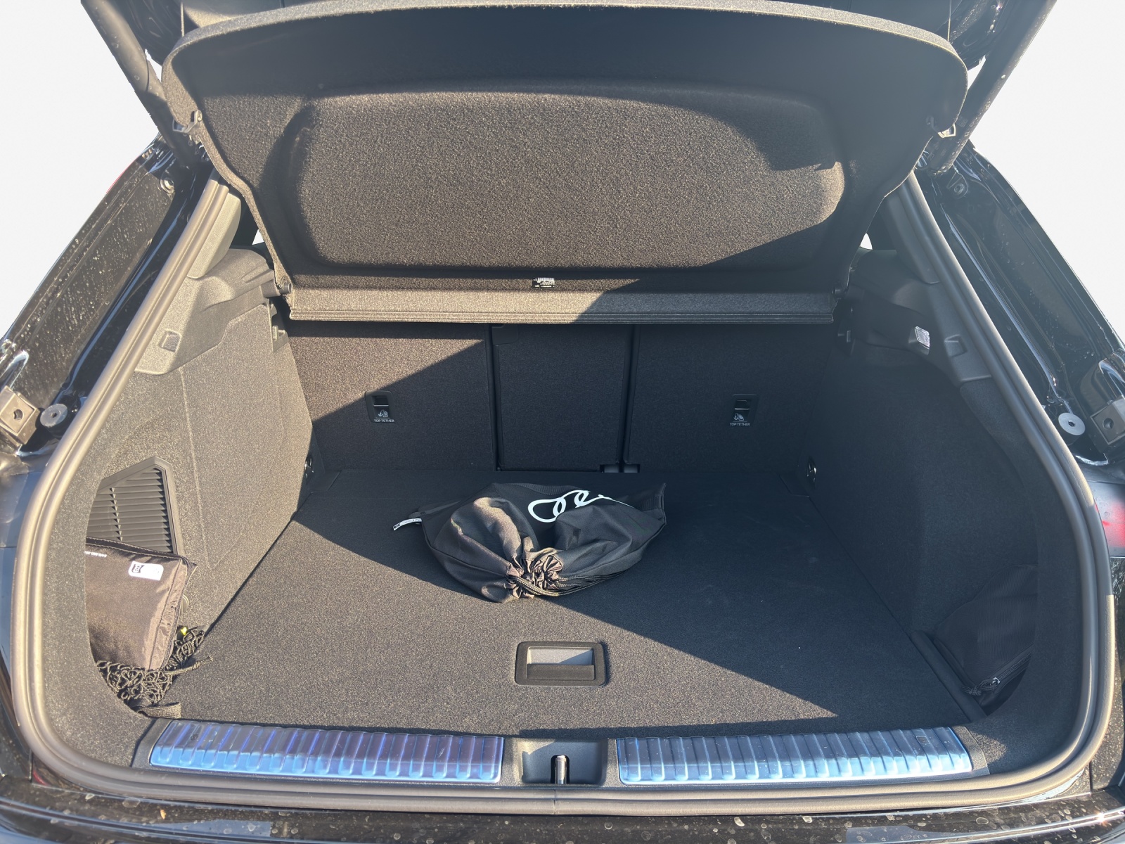 AUDI Q3 SUV e-hybrid 200 kW S tronig-image-12
