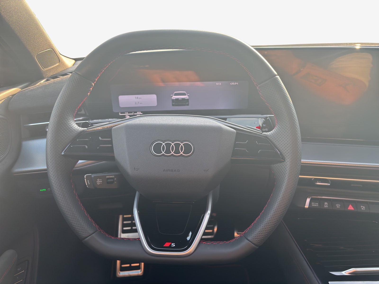 AUDI Q3 SUV e-hybrid 200 kW S tronig-image-9