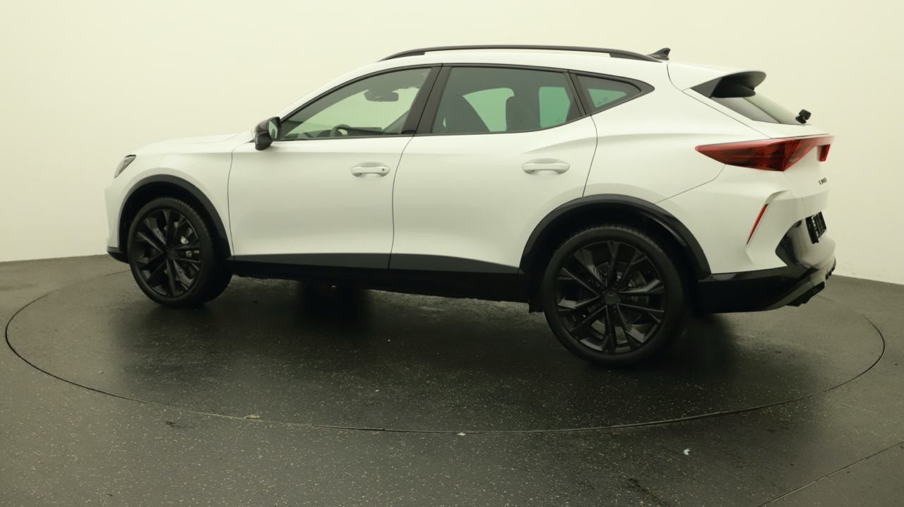 CUPRA Formentor 2.0TSI VZ Black Edtion-image-2