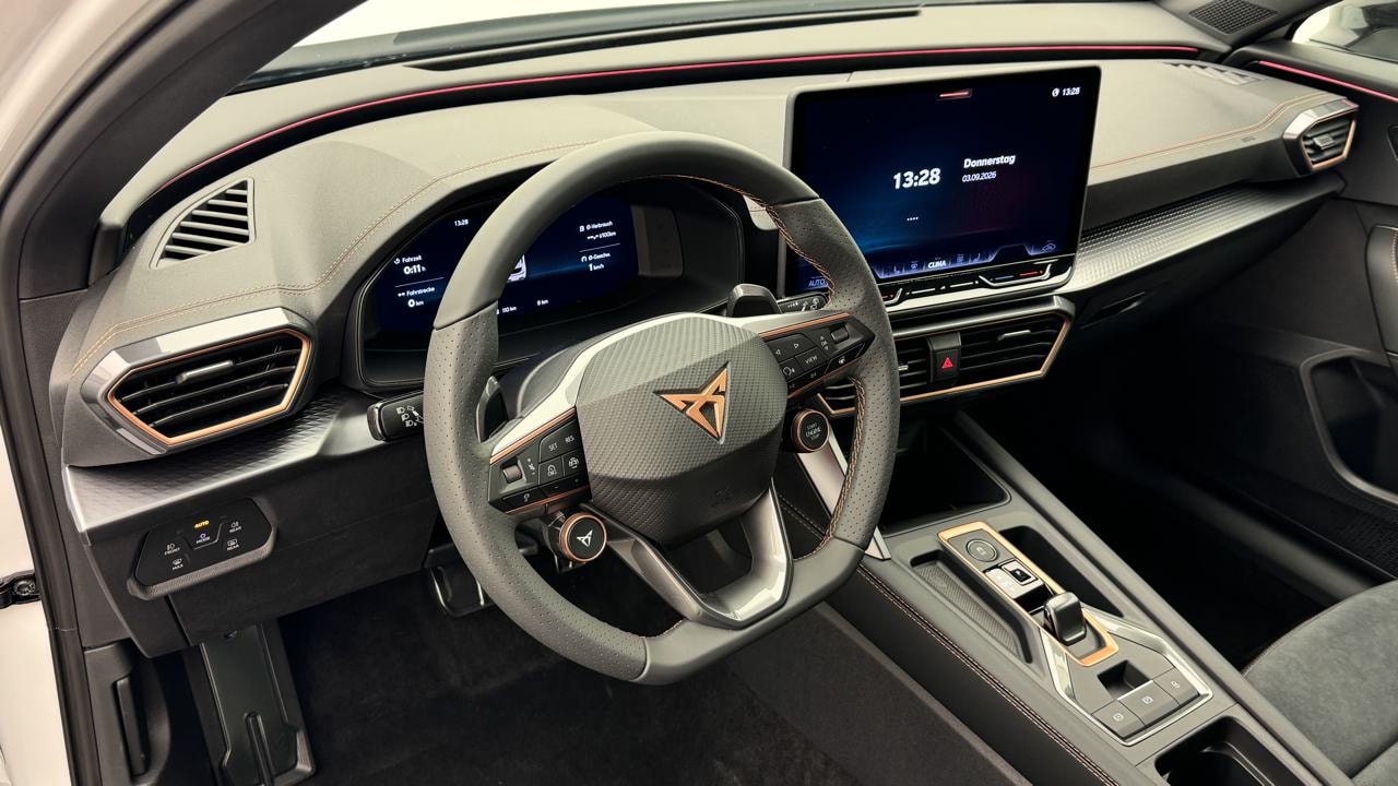 CUPRA Formentor 2.0TSI VZ Black Edtion-image-6